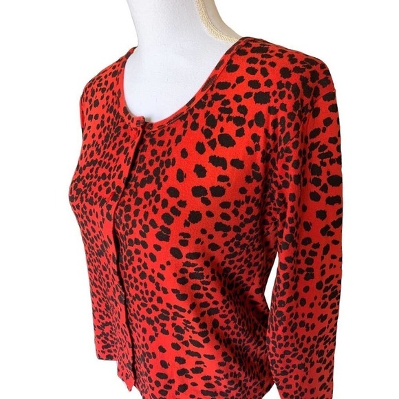 Victoria's Secret Women's Cardigan Top Sz XS Leopard Print Red Black Lightweight - Picture 3 of 8